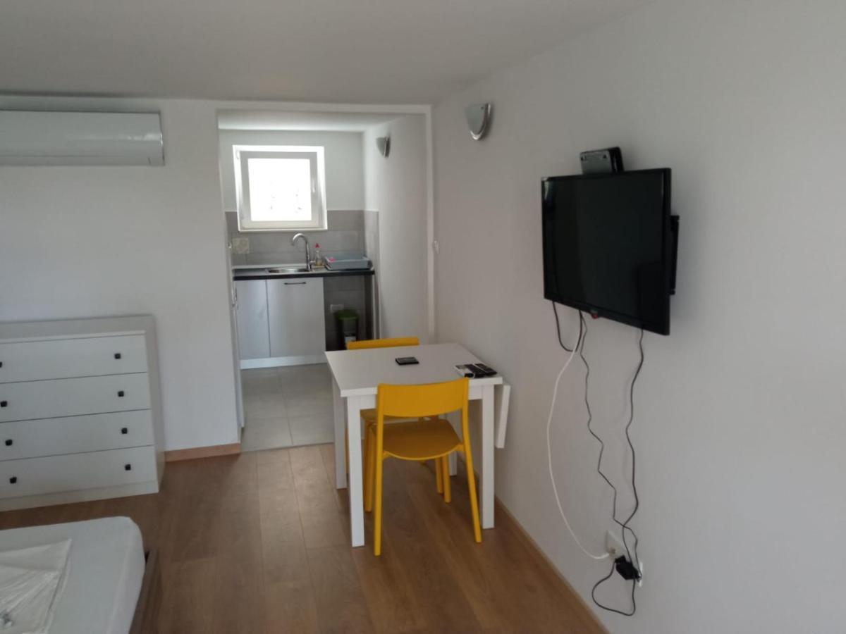 Apartmani Jure Peric Duće 외부 사진